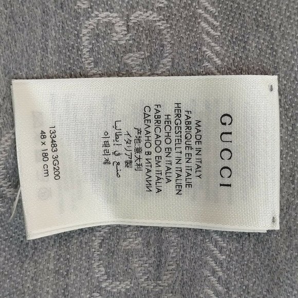 100% Authentic Gucci Scarf Grays Wool 100% - Picture 8 of 9